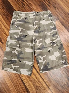 Dickies Camo Skull Cargo Shorts Boys Sz18 - Picture 1 of 8