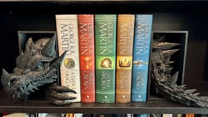 Dragon Emerging Smaug Book Nook Figure 3D Printed Collectible - Picture 1 of 11