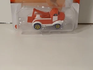 Hot Wheels Nintendo Super Mario Kart Red Yoshi Character Car New Mario Bros - Picture 1 of 4