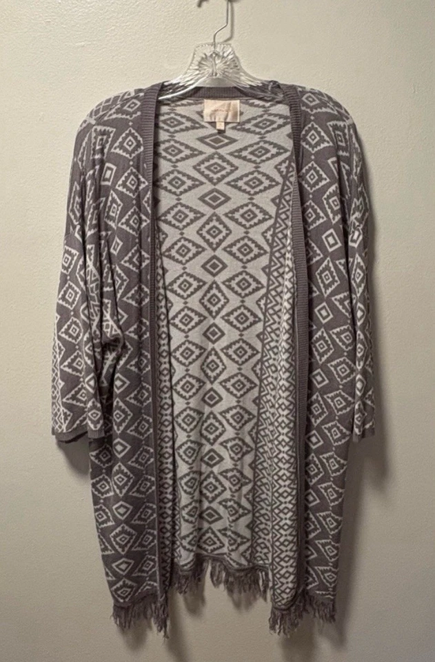 Cárdigan abierto Skies Are azul crema y gris tejido geométrico línea larga Foto 1 de 4