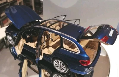 Norev 1/18 BMW 5-Series 550i Touring F11 2010 GORGEOUS MINT Box Dealer Edition - Immagine 1 di 4