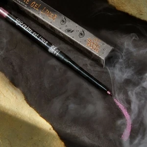 Authentic ColourPop X HOCUS POCUS TRICK OR TREAT LINER BNIB Free Postage - Picture 1 of 3
