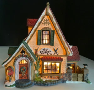 Heartland Valley Village beleuchtetes Deluxe Porzellan "Schneiderei" ~ 2000 - Bild 1 von 11