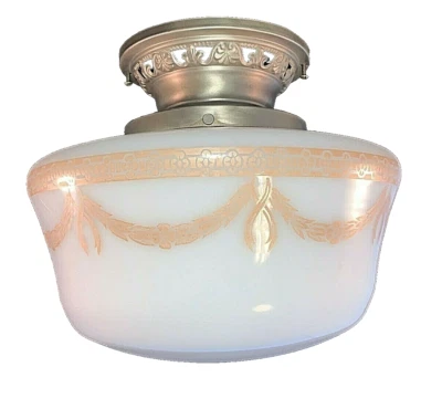 Accesorio de montaje empotrado con pantalla Spanish Revival años 1920-30 Foto 1 de 4