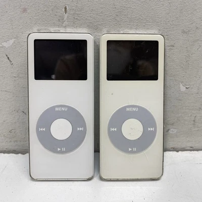 Apple iPod Nano (1ª Generación) Modelo-A1137 | Paquete de 2 Foto 1 de 4