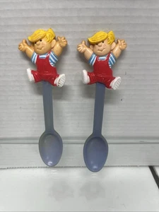 Set Of 2 Dairy Queen 1997 Dennis The Menace Color Changing Plastic Spoon - Picture 1 of 5