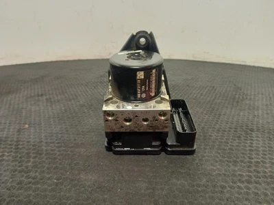 AUDI A3 ABS Pump/Modulator 2003-2013 1.4L CAXC 1K0614517CB - Image 1 of 4