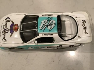 JJ YELEY AUTOGRAPHED 2004 CROWN ROYAL IROC EXTREME DIECAST & CARD - Picture 1 of 16