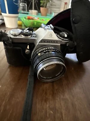 Pentax ME 35mm Film Camera With SMC Pentax-M 1:2 50mm Lens And Case  - Image 1 of 4