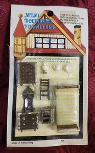 Vintage Mini Dollhouse Furniture 8 Piece Bedroom Set Tiny 1:48 Size Plastic (#4) - Picture 1 of 6