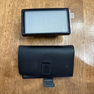 Vivitar Lens/ Filter Adapter Color Wide Filter Kit Automatic Electronic Flash - Image 1 of 4