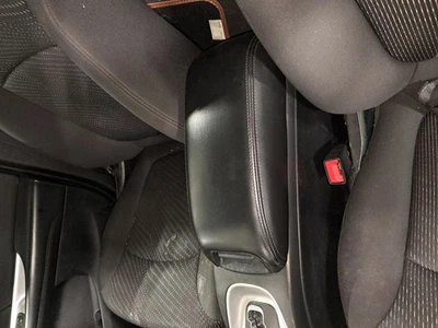 2017 Dodge Journey Glove Box Door 4DR BLK OEM Used 87000 Miles C25530 - Изображение 1 из 4