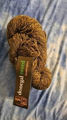 TAHKI DONEGAL TWEED WOOL Hank Color 0801 Brown Greenish tweed - Image 1 of 2