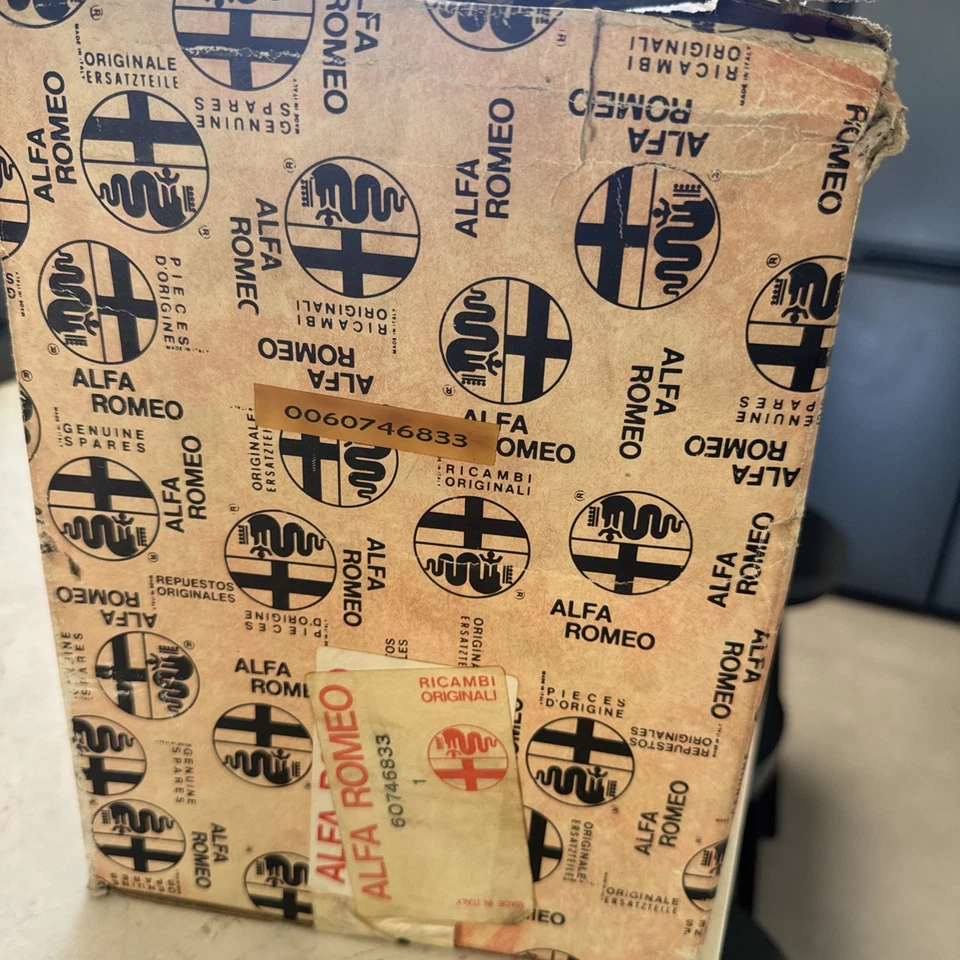 Headlight - image 1 of 4