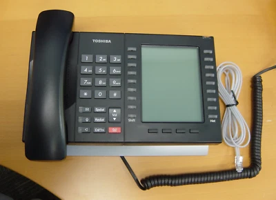 TOSHBIA DIGITAL TELEPHONE MODEL DP5130-FSDL - Image 1 of 2