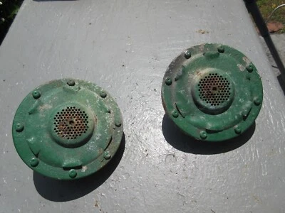 Porsche 914 Exterior Horns (2)  With Brackets - For Parts/Repair Foto 1 de 4