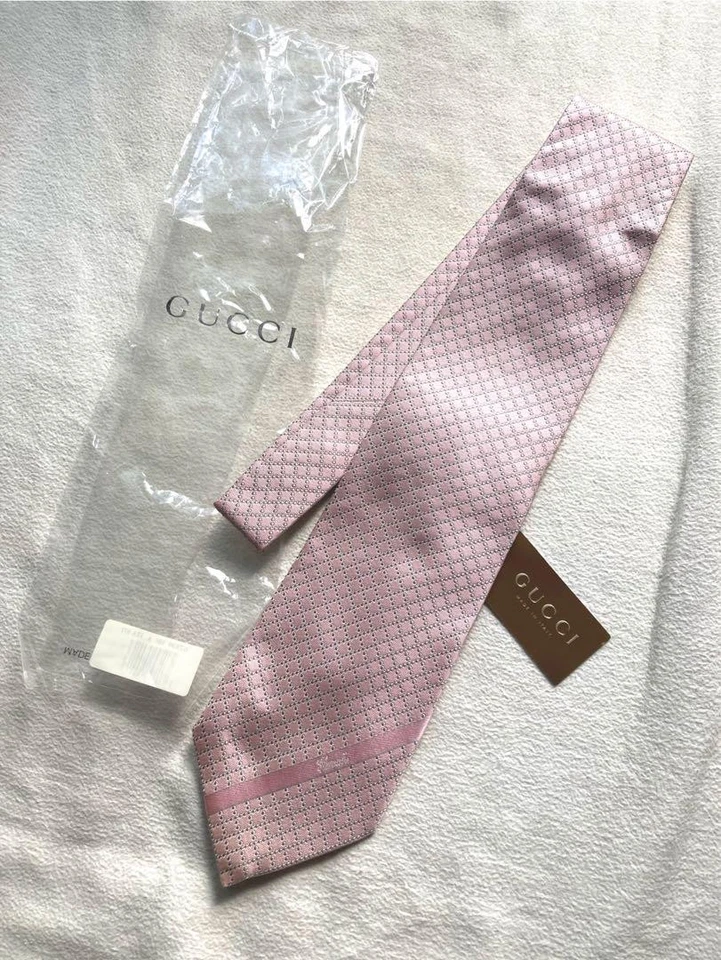 Gucci Rosa Corbata Seda Hombre Logo Logo Italia 125297 Foto 1 de 4