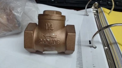 Proplus 262494 1 1/4" brass swing check valves 200wog new - Image 1 of 2