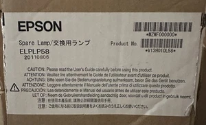 GENUINA ORIGINAL OEM EPSON ELPLP58 LÁMPARA PARA MUCHOS PROYECTORES V13H010L58 NMV - Imagen 1 de 1