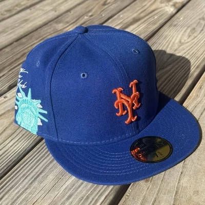 New Era 59Fifty New York Mets Fitted Hat Cloud Icons Side Patch Royal Blue 7 5/8 - Image 1 of 4