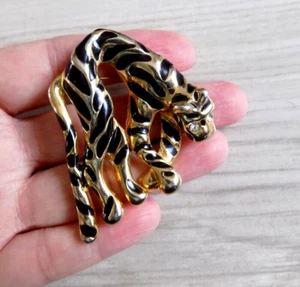 Vintage 60er Jahre Emaille & Strass Brosche Anstecknadel Tiger schwarz goldfarben  - Bild 1 von 5