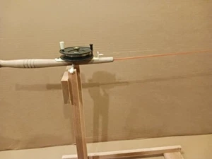 Eisangeln Tip Down aus Zeder. Keine Angelrute enthalten. - Bild 1 von 6