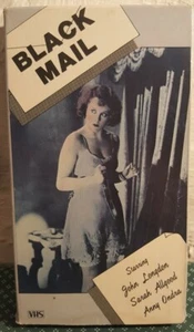 Alfred Hitchcock’s Black Mail VHS 1985 Sara Allgood John Longdon Anny Ondra Rare - Foto 1 di 3