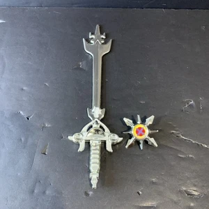 Espada ardiente Voltron Lion Force de colección 10" y escudo - Imagen 1 de 8