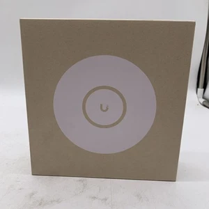 Nuevo punto de acceso de doble banda Ubiquiti U6+ Wi-Fi 6 - Imagen 1 de 6