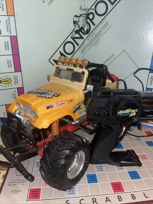 Vintage 1988 New Bright MUDSLINGER SHOCKER 4x RC Vehicle As Is Not Working Rare - Image 1 of 4