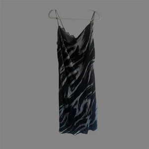 NWT Anthropologie Slip Dress Women’s Plus 1X  Black Velvet And Lace Midi Gown - Picture 1 of 10