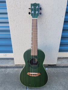 Flight DUC380 Jade Concert Ukulele NICE MUST SEE - Picture 1 of 15