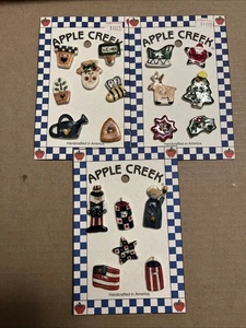Lot 19 Mixed Buttons by Apple Creek,flowers,holiday animals - Picture 1 of 4