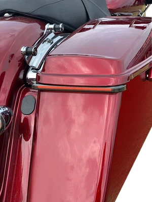 CUSTOM DYNAMICS Saddlebag Lights Smoke CD-LPSEQ-HD-S for Harley Davidson - Image 1 of 2