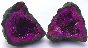 Fuchsia marokkanische Geode - geteilt - Geschenk verpackt - Bild 1 von 1