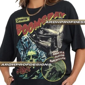 T-Shirt Mf Doom Operation Doomsday, Regalo per Donna e Uomo Unisex T-Shirt - Foto 1 di 3