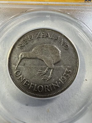 Moneda de plata de 1 florín de Nueva Zelanda 1933 clasificada en estado bastante bueno 35 por ANACS Foto 1 de 4
