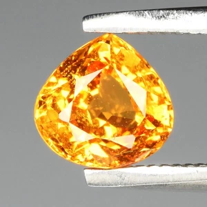 π 0.91ct 5.5x5.5mm Pear Natural Yellow Grossular Garnet - Africa Gemstone - Picture 1 of 4