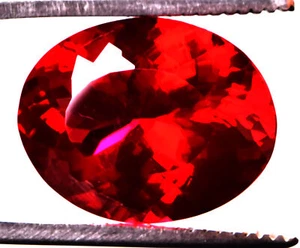 27.1 Cts. Natural Mozambique Red Ruby Oval Shape Certified Gemstone - Picture 1 of 4