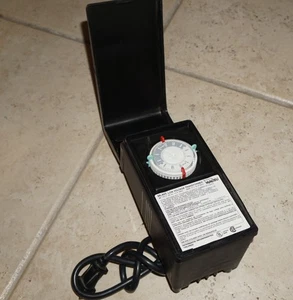 Intermatic Malibu 44 Watt  12 VOLTS ML44T PATIO Landscape Light Transformer - Picture 1 of 5