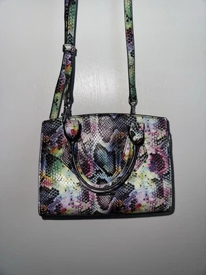 Bolso de mano pequeño Aldo colorido estampado de serpiente sintética Foto 1 de 4
