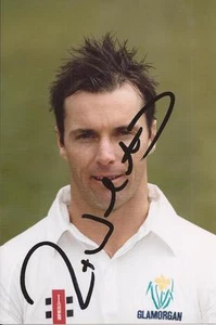 GLAMORGAN * STEWART WALTERS SIGNED 6x4 PORTRAIT PHOTO+COA - Picture 1 of 1