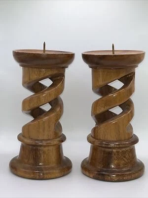 Candelabro hueco giratorio espiral madera tallado a mano artista vintage - Juego de 2 Foto 1 de 4