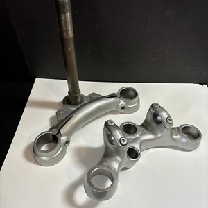 06-1131 06-1133 Norton S Model Upper / Lower Fork Yoke Triple Trees 1970 -1971 - Picture 1 of 14
