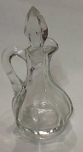 CRUETA DE CRISTAL/VIDRIO PESADO VINTAGE CON TAPÓN 7" DE ALTO - Imagen 1 de 5