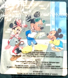 Vintage Mickey mit Huey, Millie und Mickey Neffe Folienkunst Bild 14" L x 11" B - Bild 1 von 5