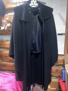 Alorna Vintage 100% Wool Heavy Button Up Coat/cape - Picture 1 of 18