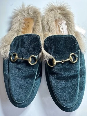 GUCCI Mocasín de Terciopelo Verde Piel de Mordida de Caballo Princetown Sin Cordones Mujeres EU 37 US 7 Foto 1 de 4