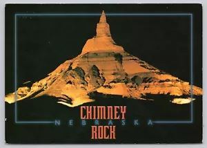 Schornsteinfelsen Nebraska, Panoramablick bei Nachtlichtern, Vintage Postkarte - Bild 1 von 2