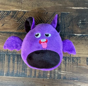 Juguete para perro de Halloween emociones chirriantes y escalofríos nuevo con etiquetas murciélago púrpura - Imagen 1 de 3